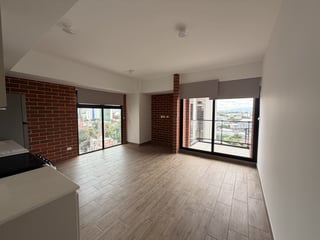 Apartamento en Alquiler Edificio Modra, zona 4  - 3