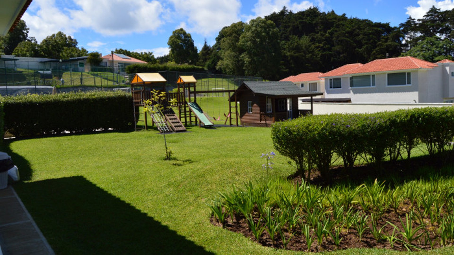 Terreno en Venta en Portal del Bosque Fraijanes Guate