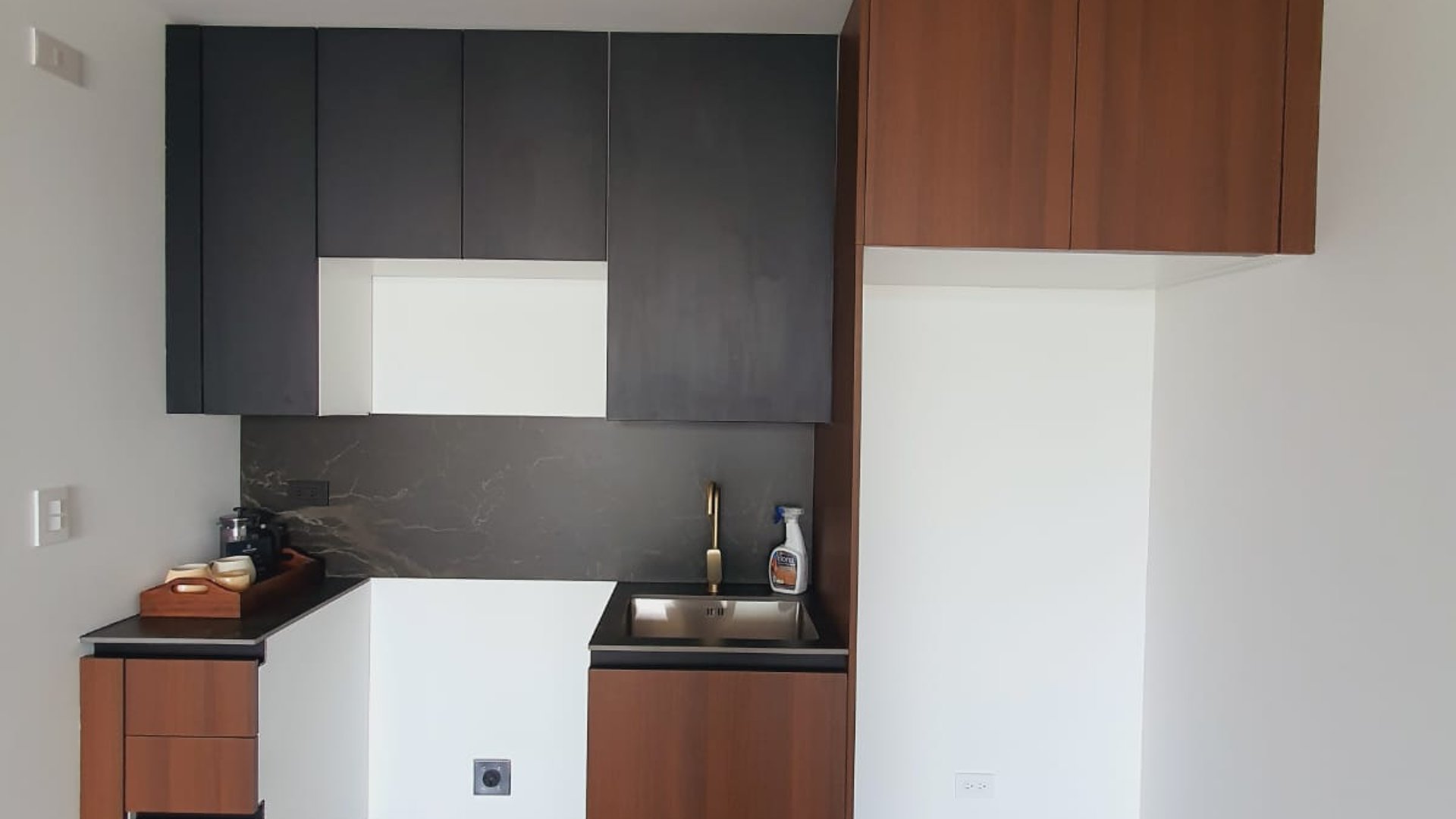 Apartamento en Venta, Zona 10 (V10077) - Miniatura 12