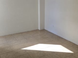 📍 APARTAMENTO EN VENTA – 2 HAB + BALCÓN FRANCÉS | ALTURA 3 | ZONA 3 - 3