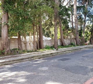 Terreno en Venta – cerca de Colonia Las Hojarascas | zona 7