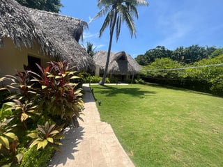 Casa en venta con salida al mar, Condominio Puerta Del Mar - Image 3