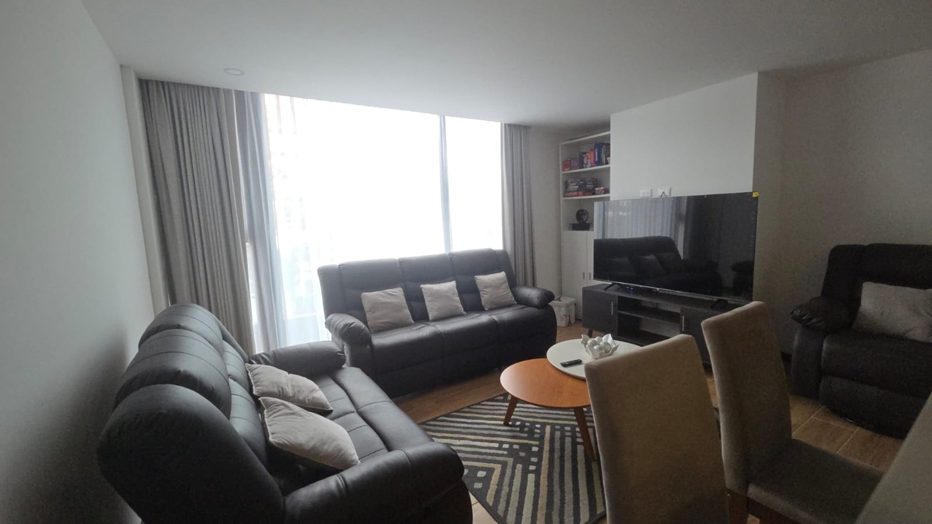 APARTAMENTO EN EDIFICIO ESSENZA ZONA 13