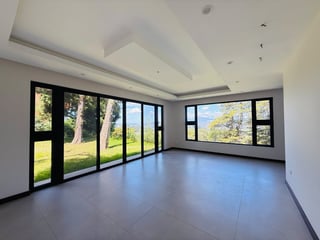 VENTA DE ESPECTACULAR CASA - LA CRUZ, STA. CAT. PINULA  - 5