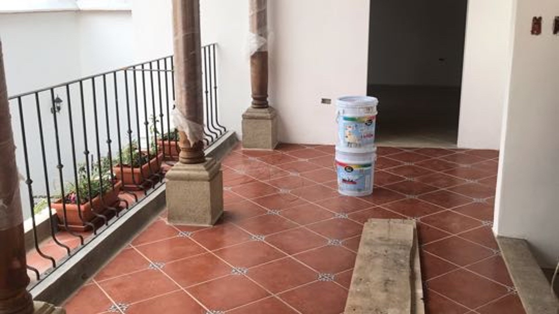 Casa en venta, "CASA ALTA", Ciudad vieja, Antigua Gardens, Sac. - Miniatura 15
