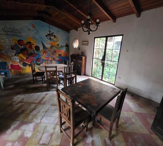 Venta de casa en zona 2, ideal hostal, airbnb, 7 habitaciones Ref-5740