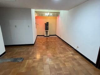 📍 CASA EN VENTA – 6 HAB | PRADOS DE MONTE MARÍA | ZONA 12 - 3