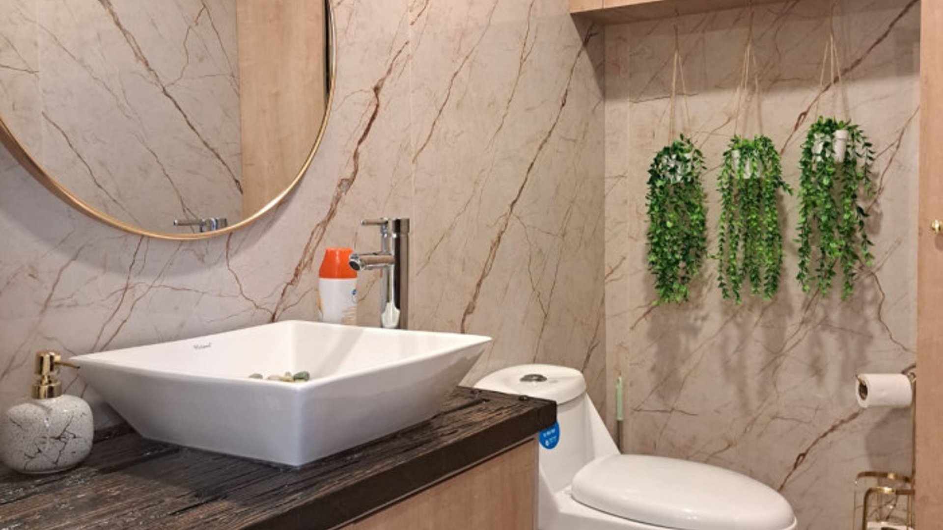 Centro de Bienestar y Relajación Natural en Venta - Miniatura 2