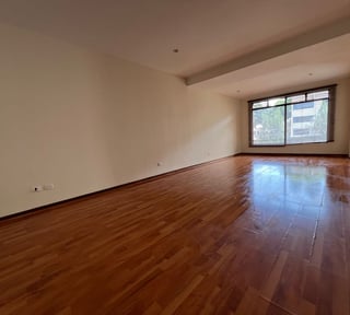 Venta apartamento 3 Dormitorios en La Solana Zona 15 San Lázaro