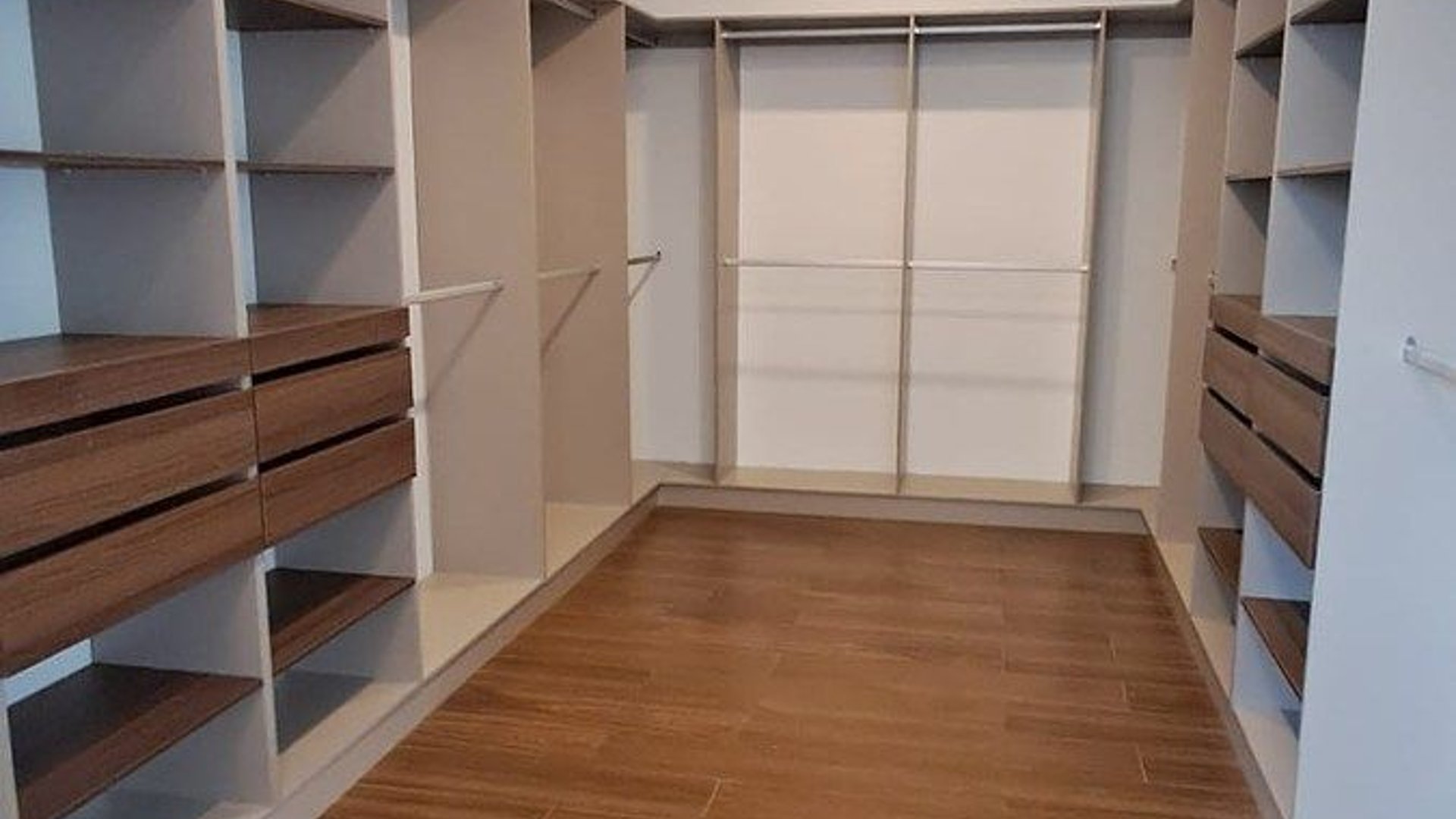 EL PULTE EQUESTRE | RESIDENCIA EXCLUSIVA EN RENTA ZONA 16 - Miniatura 41