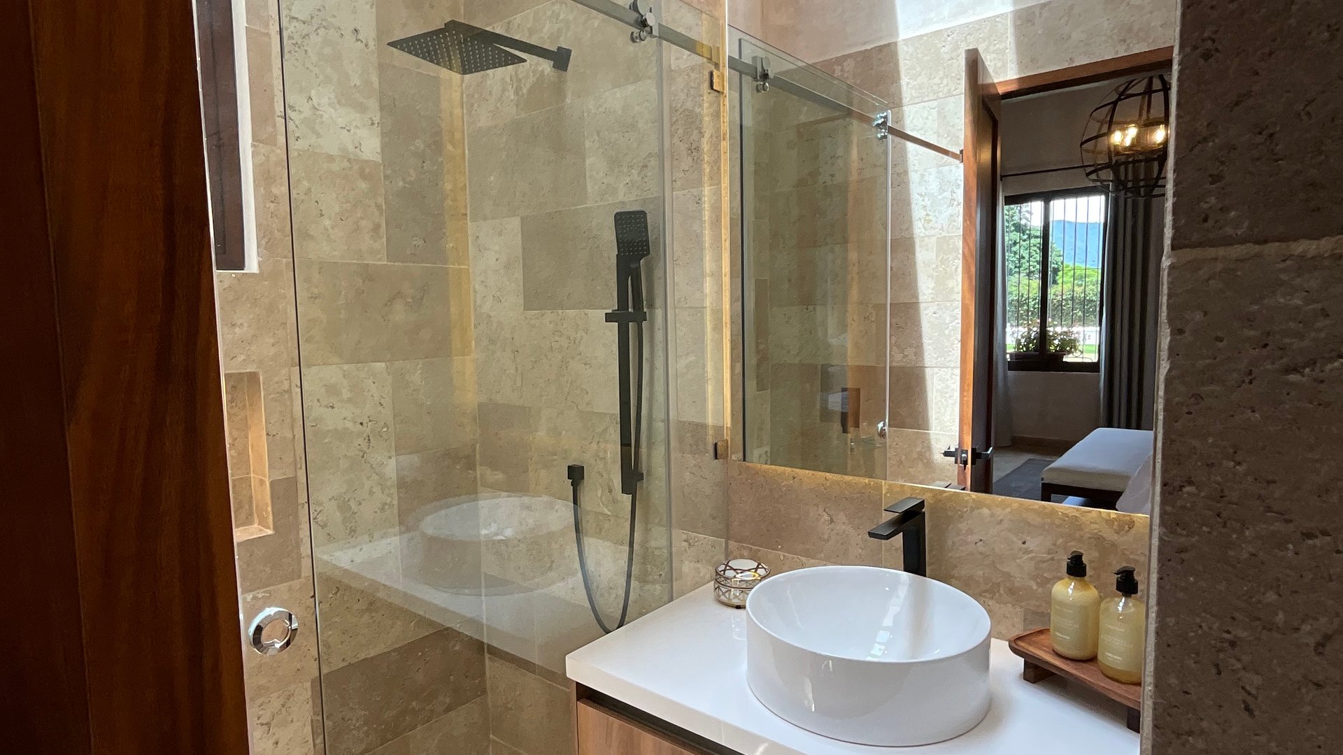 HERMOSA CASA EN VENTA DENTRO DE CONDOMINIO PASEO ANTIGUA - Miniatura 24