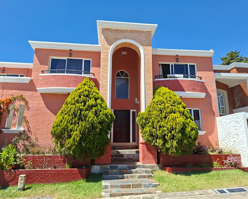 Casa en Venta en recidencial bosques de Vilaverde
