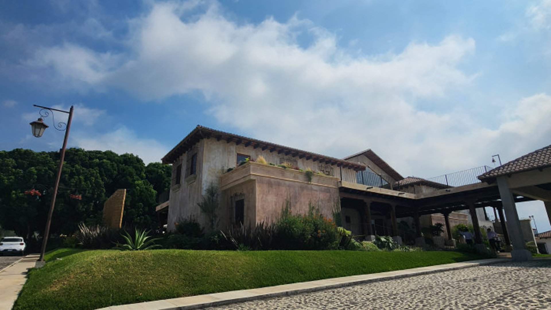 En Venta casa en condominio Los Franciscanos - Miniatura 3
