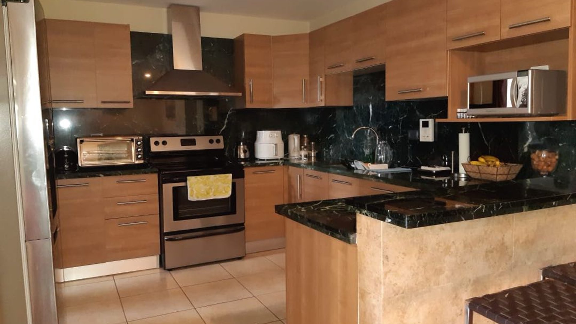 Apartamento amueblado de 2 hab en alquiler Santa María zona 10 - Miniatura 4