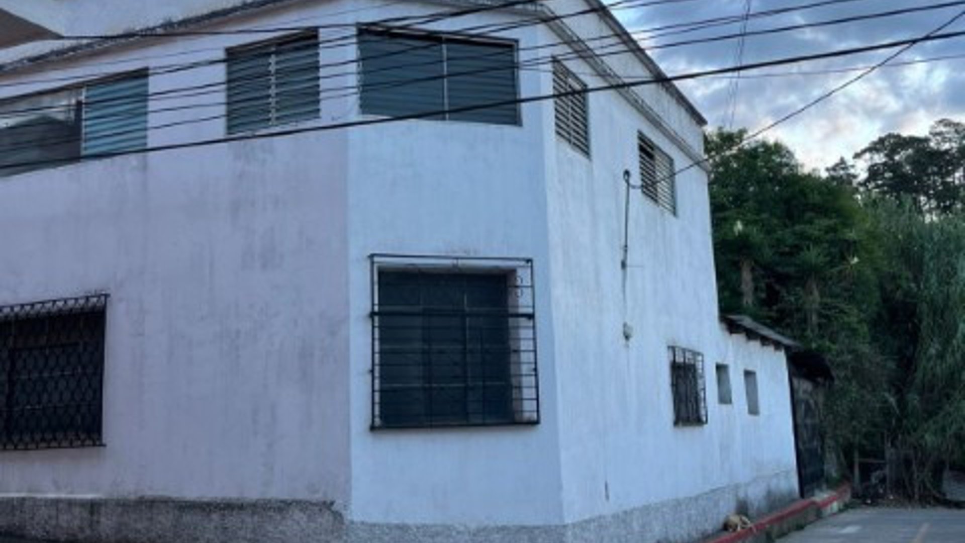 Casa para Uso Comercial en San Juan Sacatepéquez