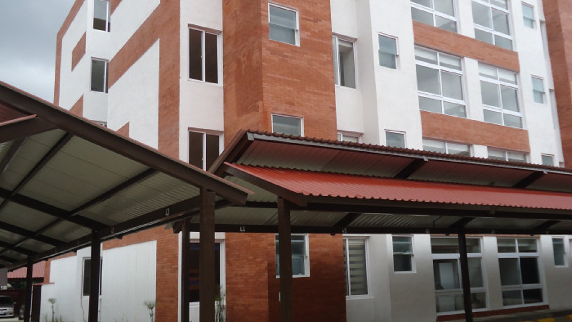 Venta de Apartamento Equipado en Zona 14 La Villa