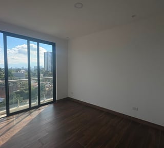 APARTAMENTO DE 3 HABS EN VILA QUINCE ZONA 15