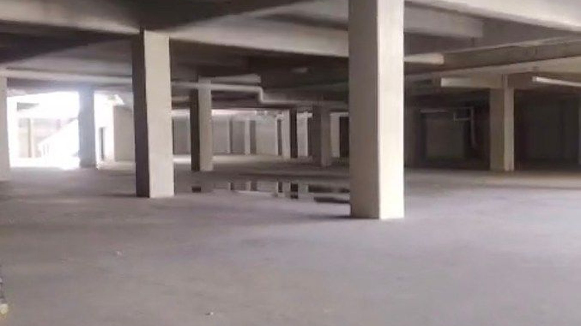 Bodega y Local Comercial en Renta sobre Calzada Roosevelt, Zona 11 | 11,400 m²