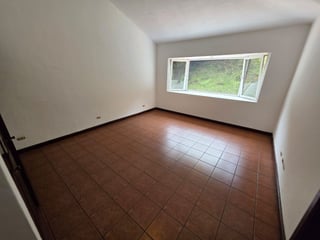 Casa con terraza en renta de 3 habitaciones en KM 13 CAES Ref-5705 - 5