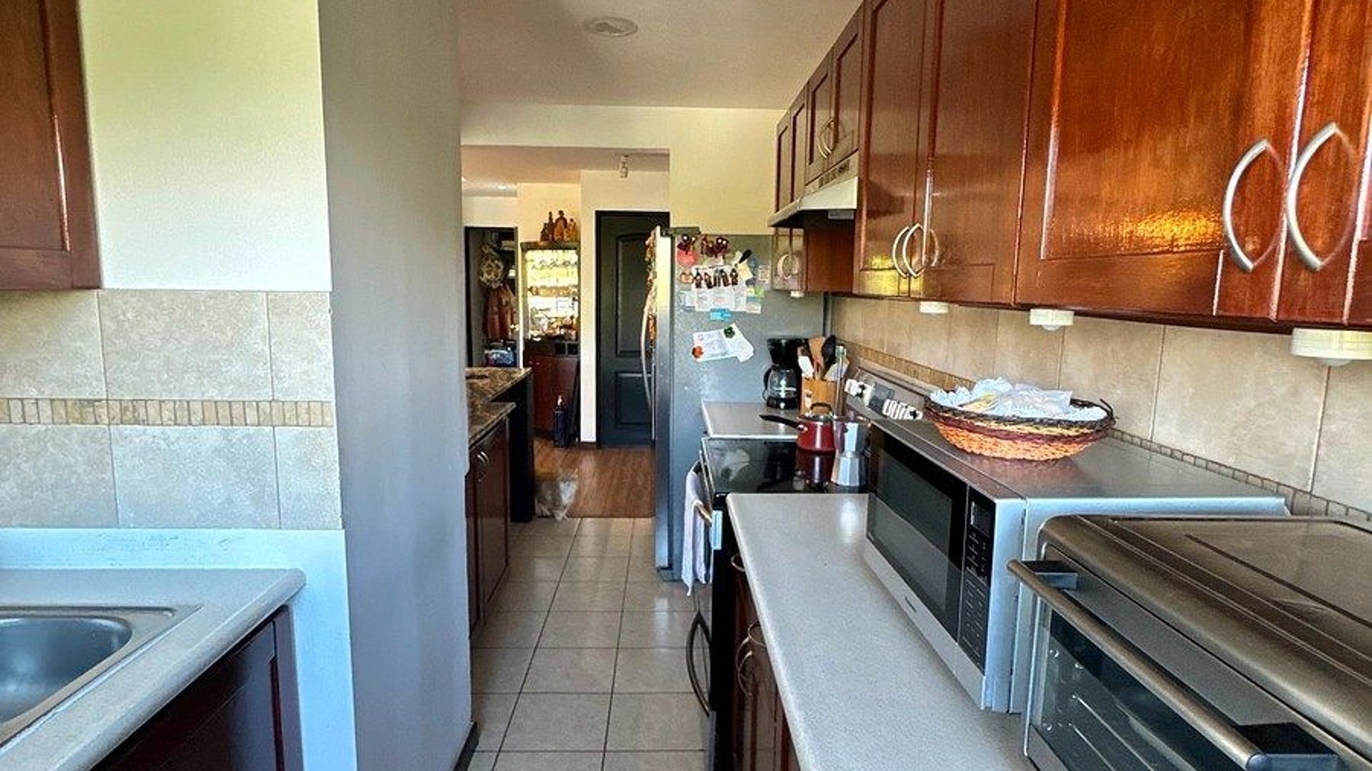 Apartamento en renta  Amueblado – Edificio Vista Real, Zona 14 - Miniatura 12