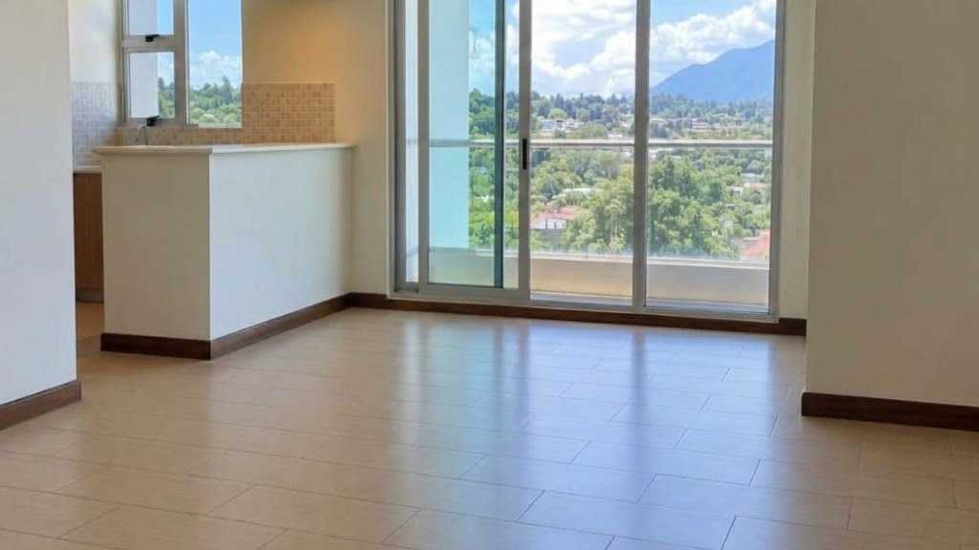 APARTAMENTO EN ALQUILER 📍 Edificio Condado La Villa, Zona 14
