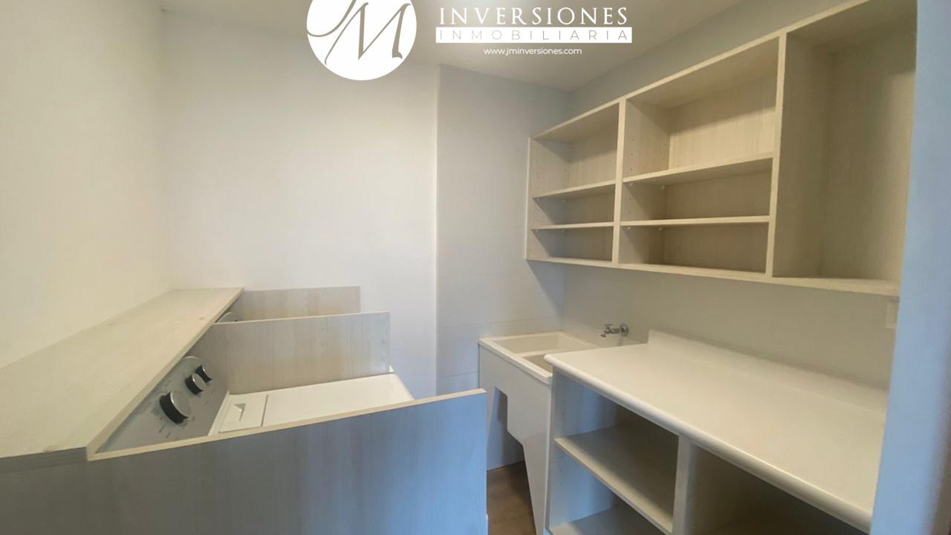 Apartamento en Renta de 2 Dormitorios en Zona 14 - Miniatura 8
