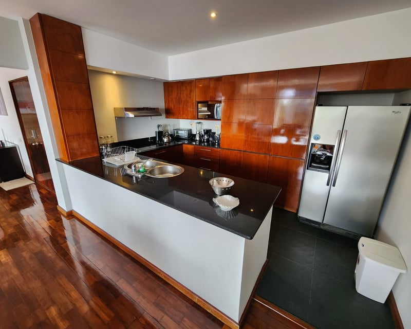 Apartamento en venta 2 habitaciones mas estudio en CAES Km 9 Ref-4997