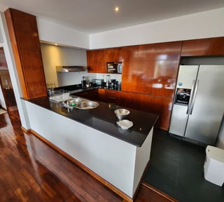 Apartamento en venta 2 habitaciones mas estudio en CAES Km 9 Ref-4997