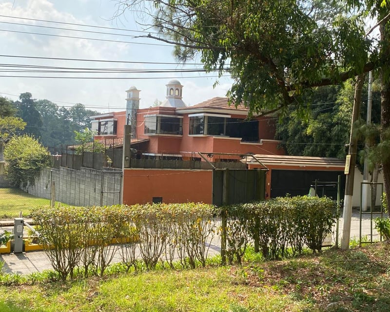 📍 CASA EN VENTA – 5 HAB + JARDÍN | COND SAN ANTONIO | KM 16.5 CES