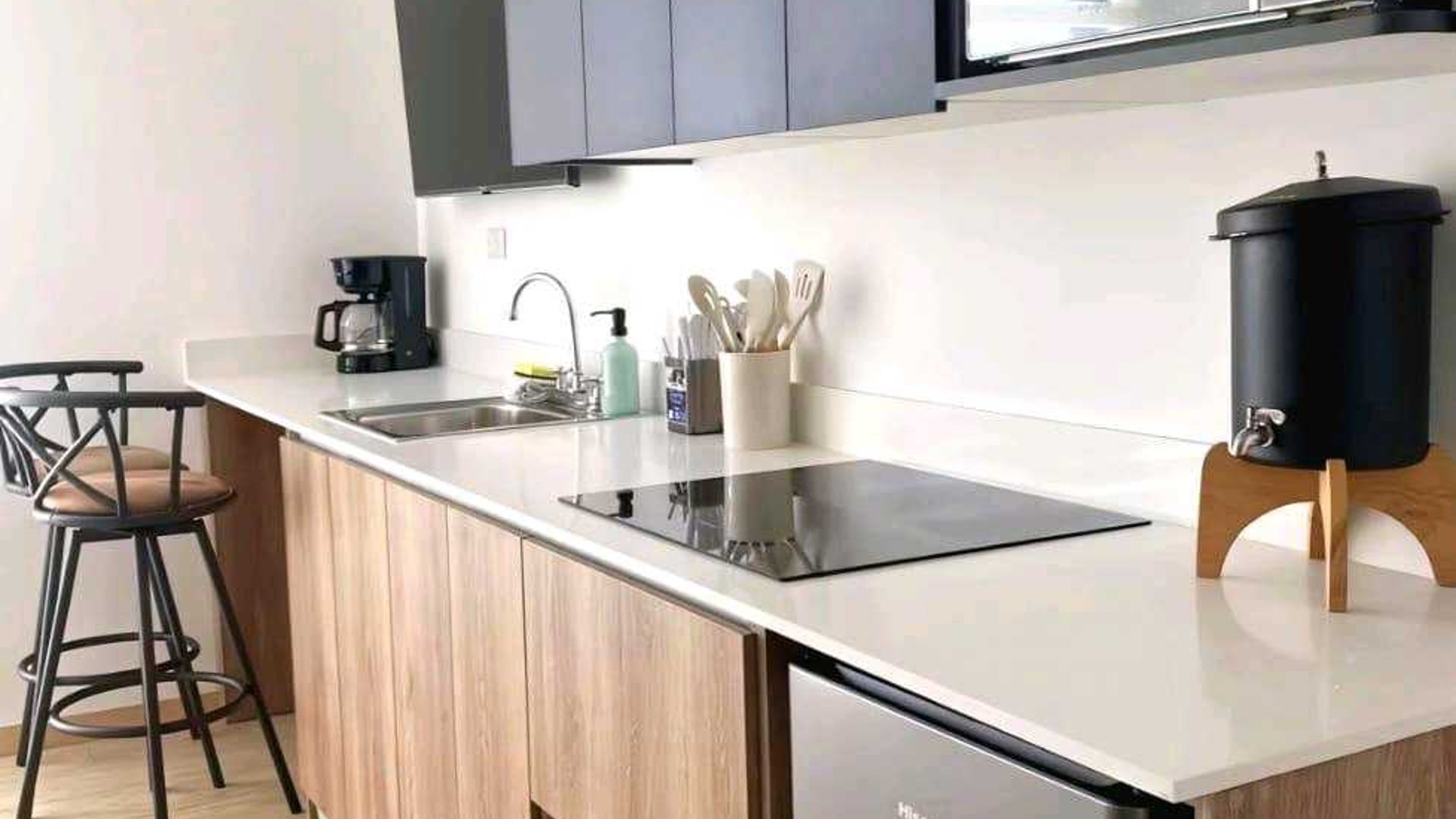 APARTAMENTO EN VENTA / ALQUILER- Edificio Meraki 10, Zona 10 - Miniatura 2