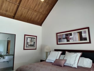 CityMax vende casa en residencial de San Miguel Dueñas - Image 7