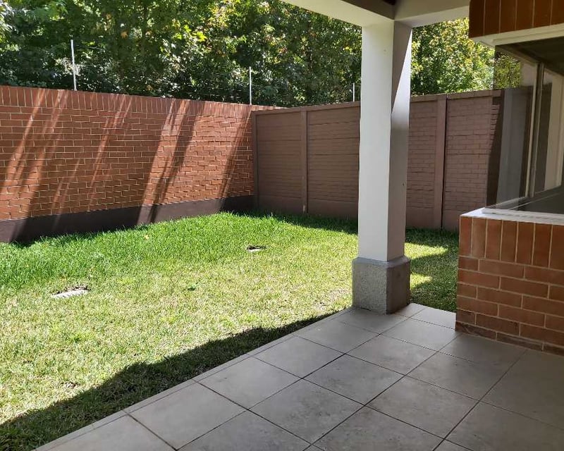 CASAS EN VENTA EN SANTA CATARINA, ACCESO POR ZONA 10.