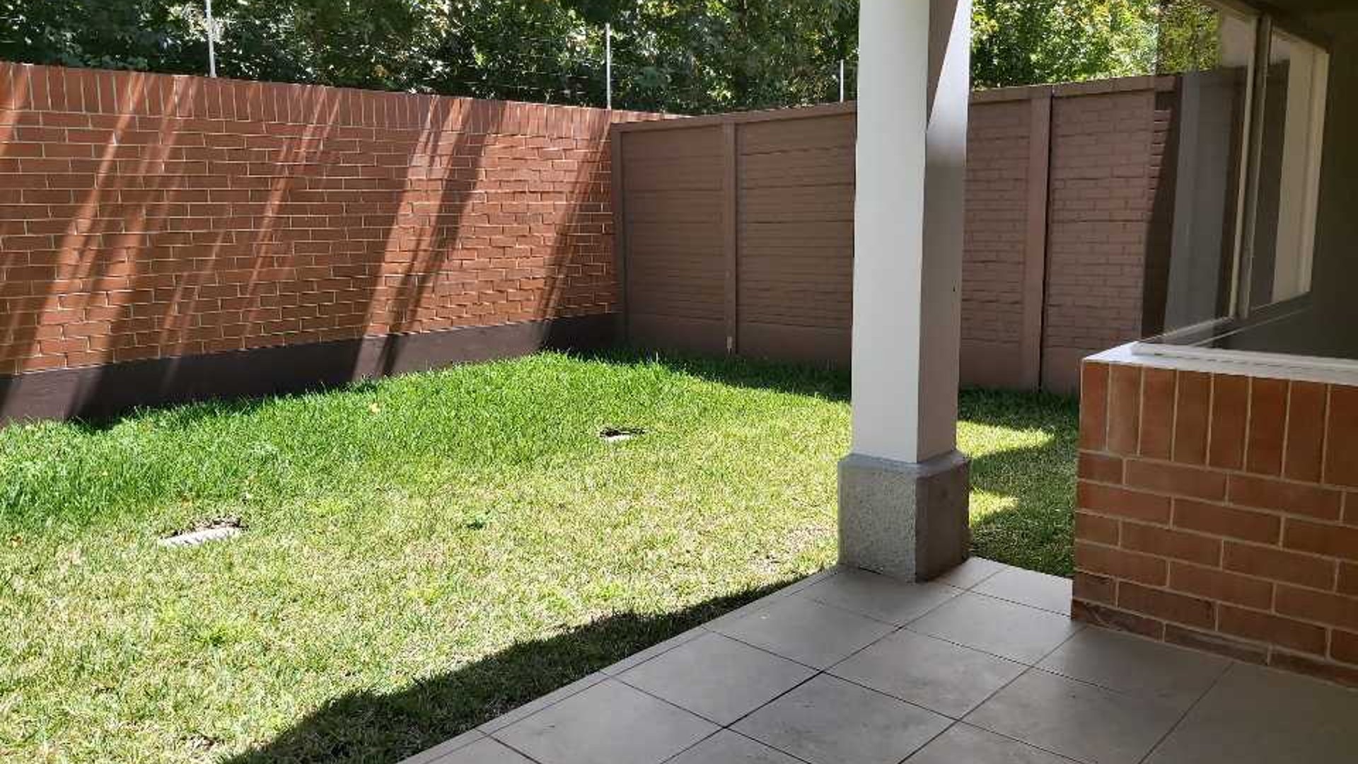 CASAS EN VENTA EN SANTA CATARINA, ACCESO POR ZONA 10.