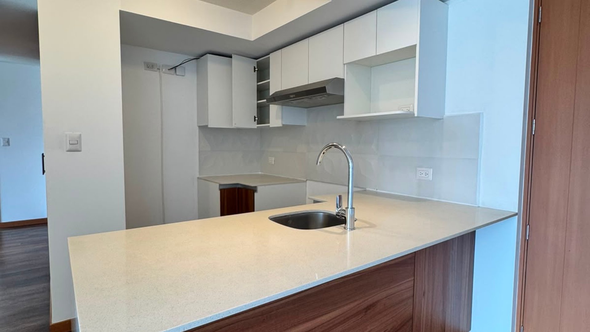 Apartamento en venta en Edificio Vidalta zona 11 - Miniatura 11