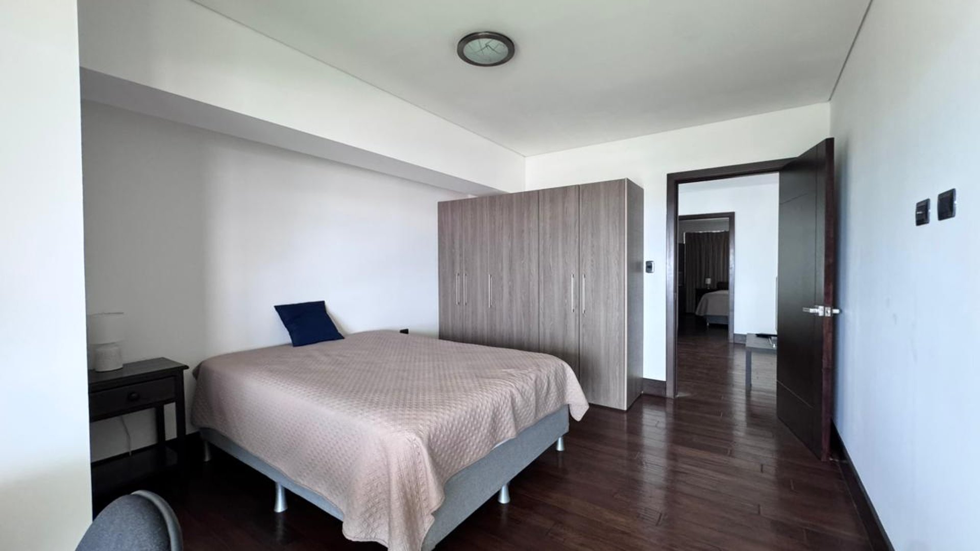 ???? APARTAMENTO AMUEBLADO EN RENTA – 4 HAB | VIU CAYALÁ | ZONA 16 - Miniatura 6