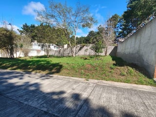 Terreno en Venta en Res. Valle Real Santiago Sac. - 2
