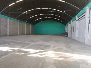Warehouse for Rent in La Escuadrilla, Mixco - 1800m² - 4 Baths - $12,600 + IVA - 2