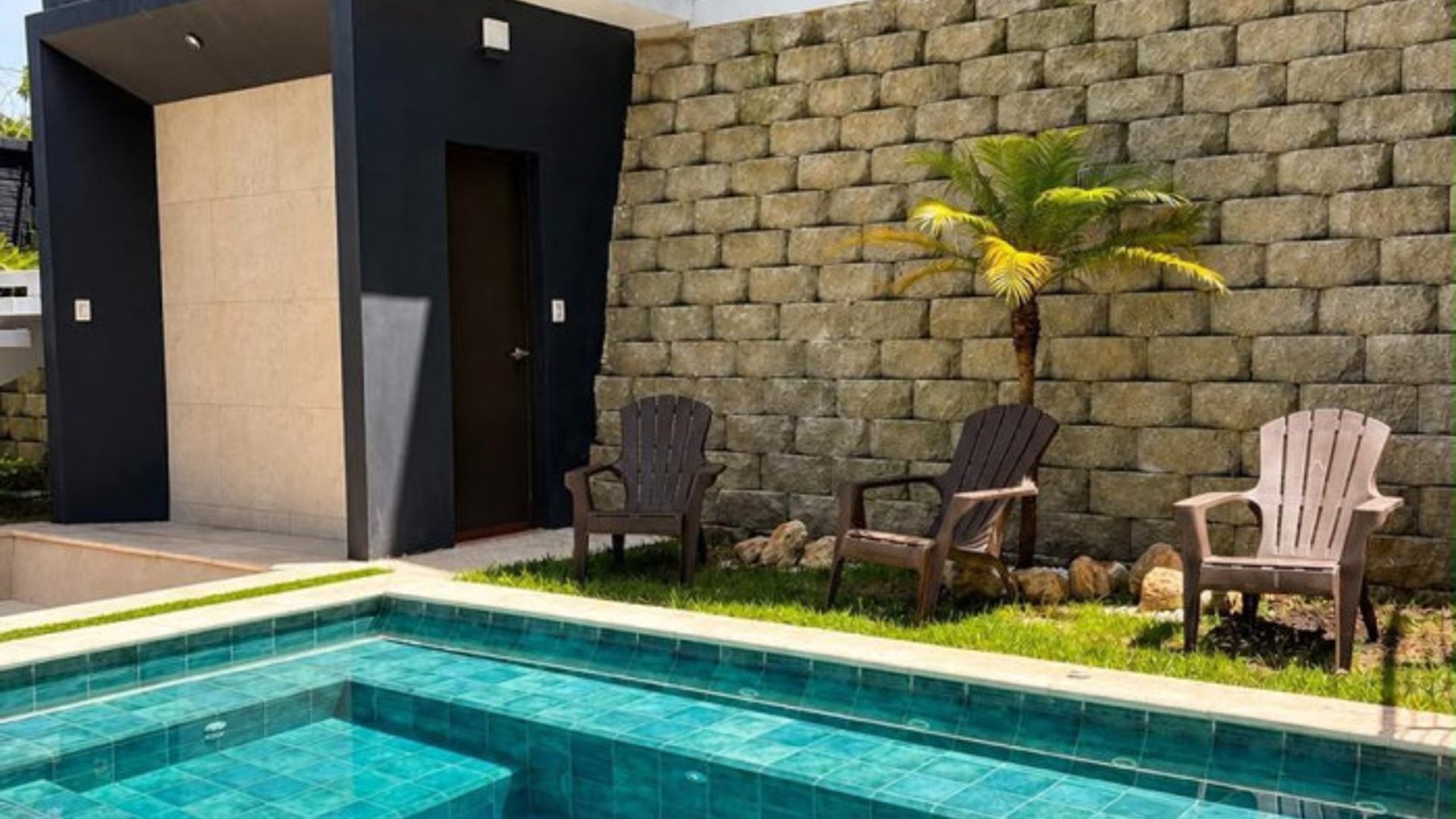 Exclusiva Casa en Venta en Laguna El Pino Santa Rosa - Miniatura 12