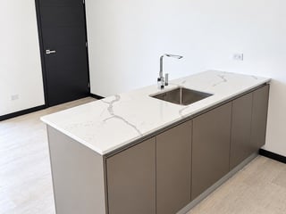 Apartamento en Venta y Renta en Edificio Verdú, Zona 14 - 4
