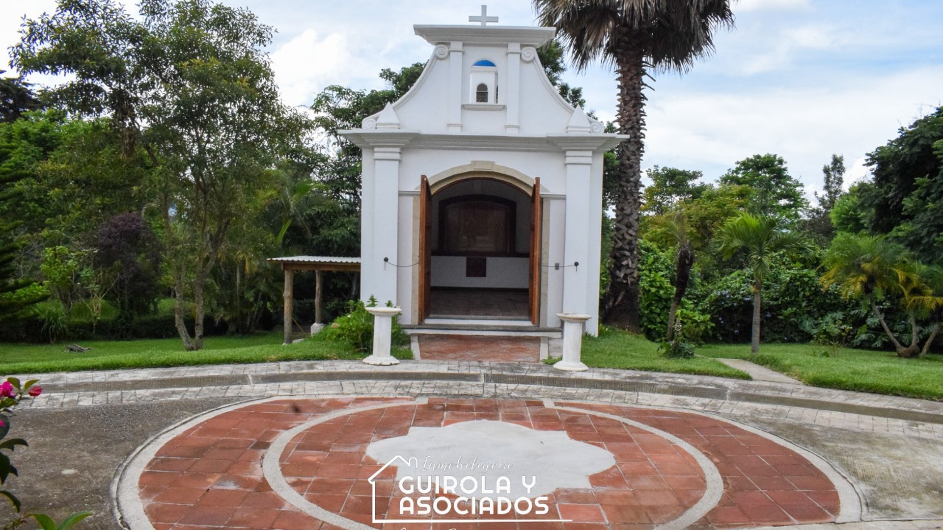 House for Rent: 3 Bedrooms, Garden, Parking | Highway to El Salvador, Guatemala | $2,200 USD