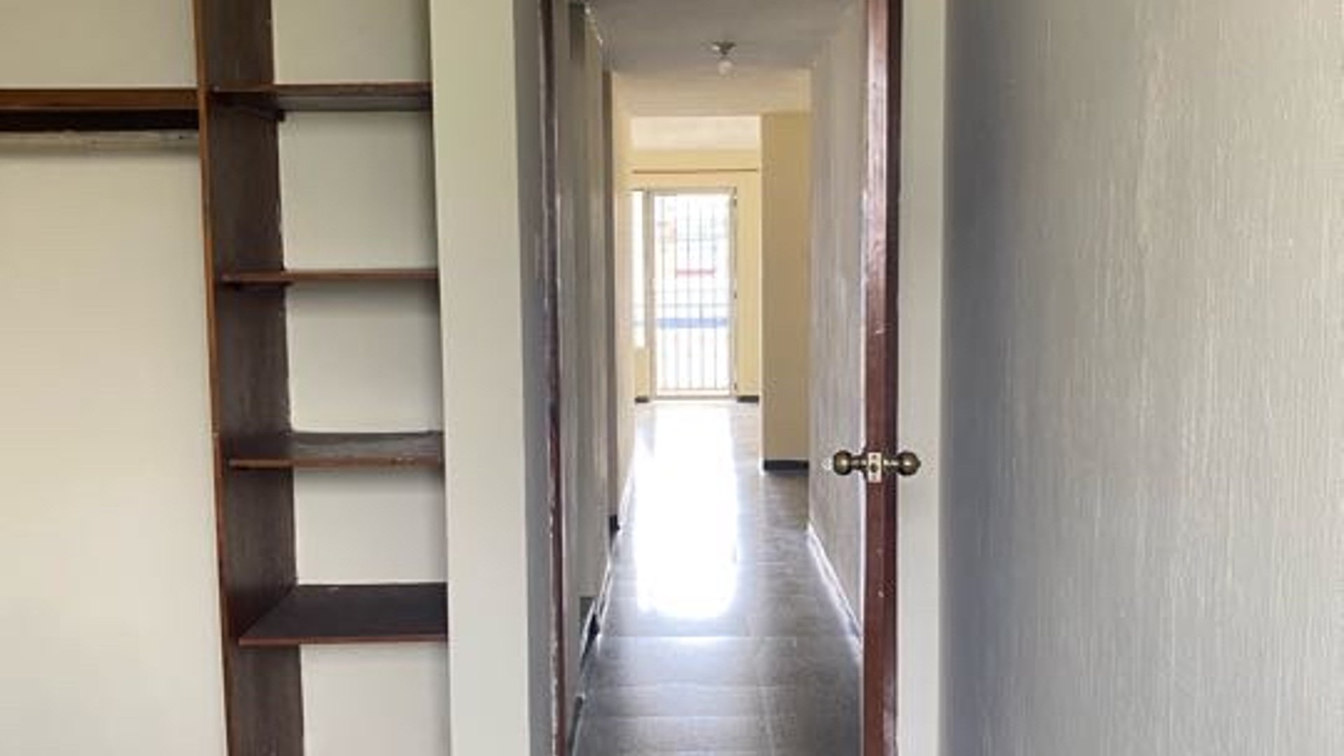 CASA EN VENTA EN RESIDENCIALES SAN JORGE ZONA 11 - Miniatura 11