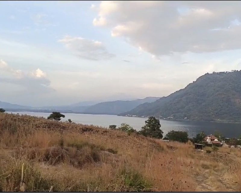 Terreno en venta · Circunvalación al Lago · Amatitlán · 9.8 manzanas