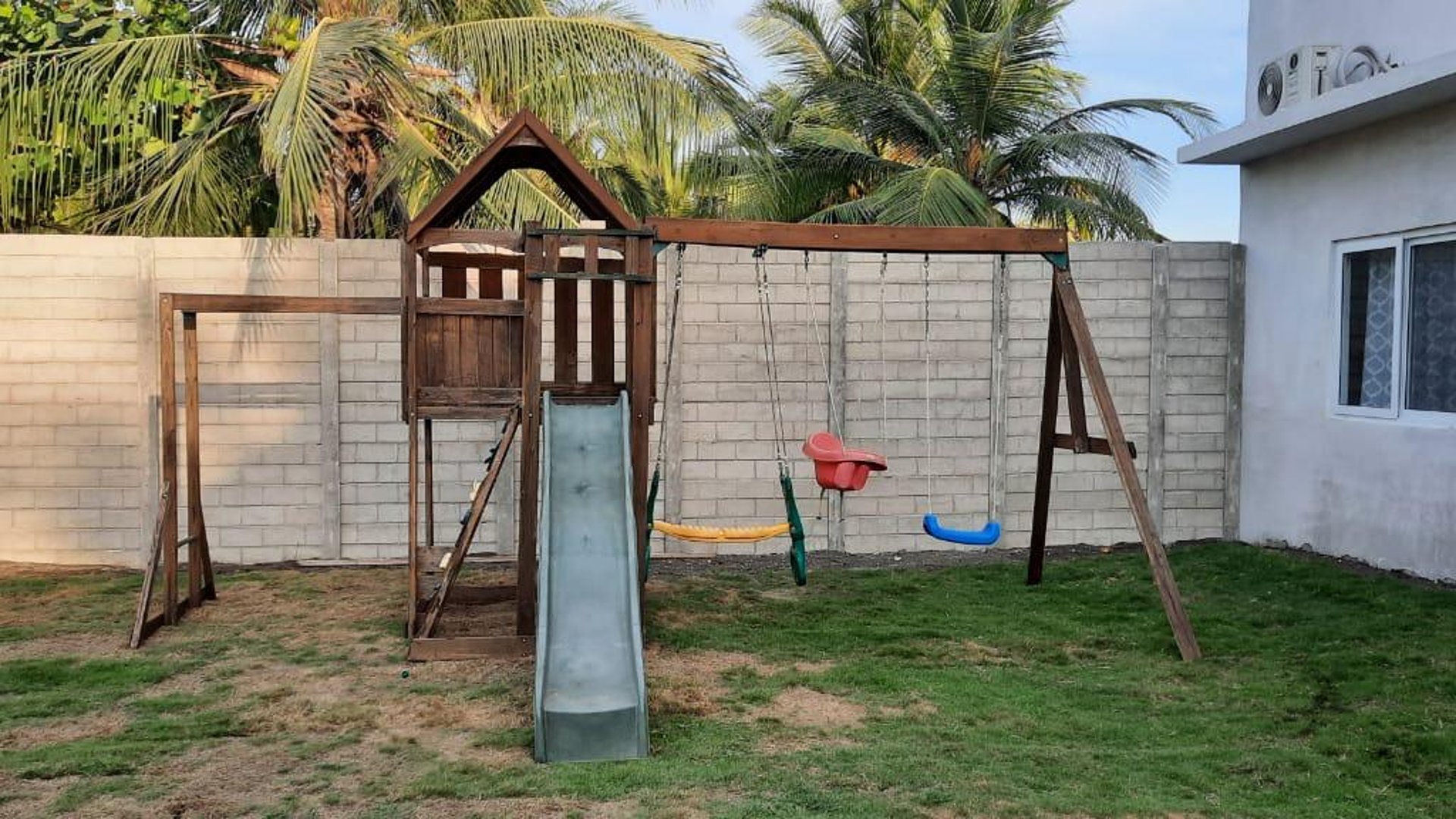 Casa en venta a la orilla de la Playa - Miniatura 11