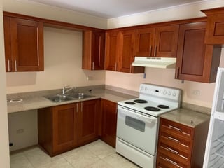 Apartamento en venta edificio Zona 10 Guatemala - Image 7