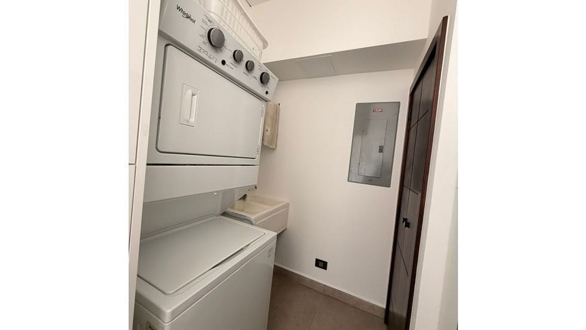 Apartamento Amueblado en Renta – Belesa Cayalá, Zona 16 - Miniatura 13