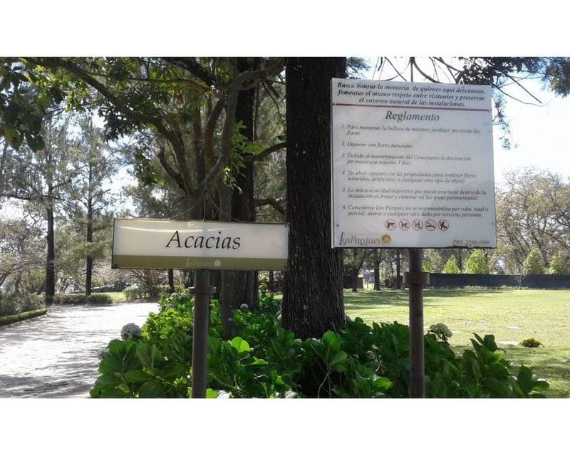 Vendo terreno en Cementerio Los Parques en Jardín las Acacias Ref-5149