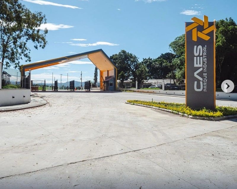 Bodega en renta – Distrito B, CAES Carretera a El Salvador Km 27
