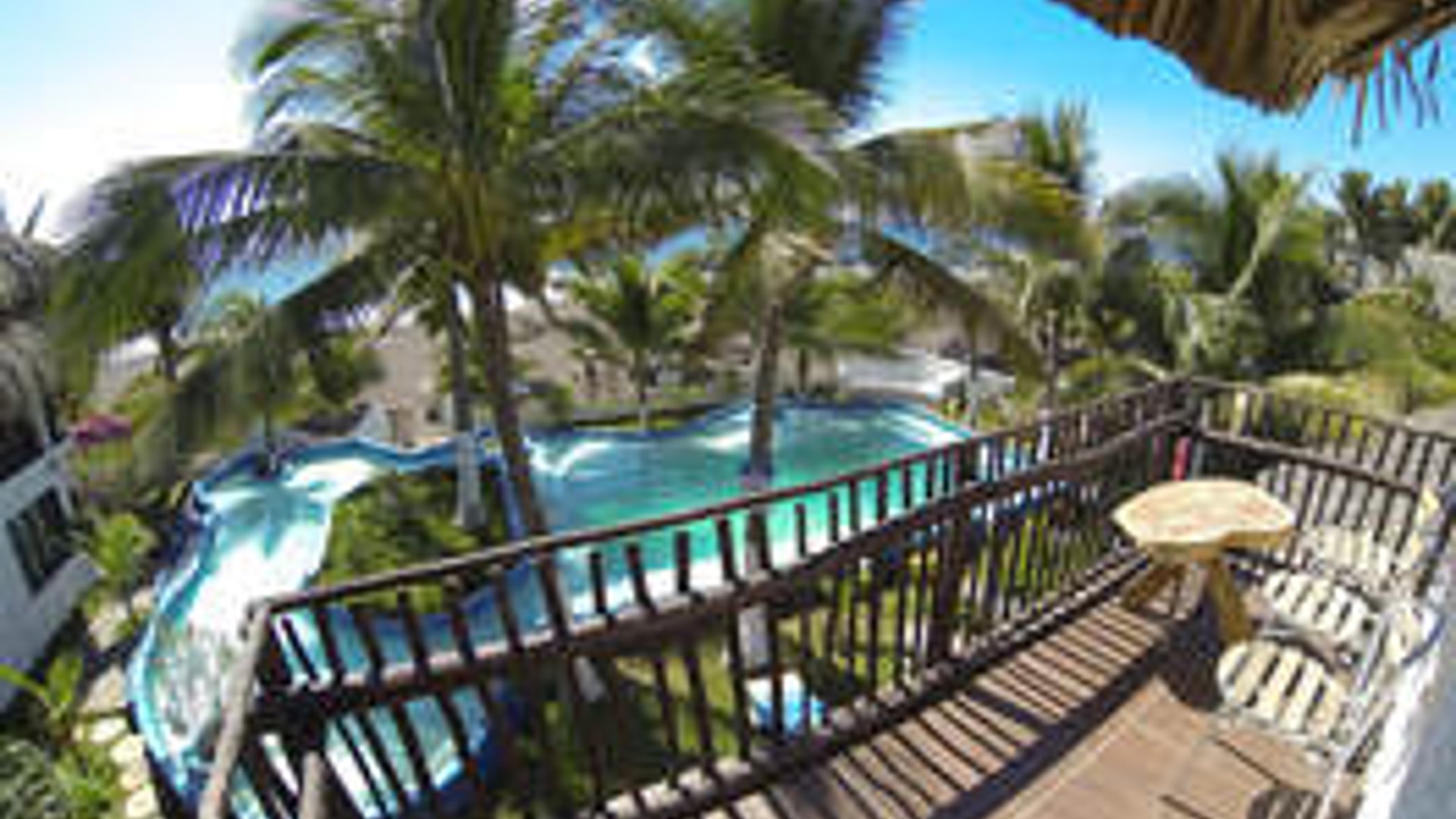 PRECIOSO HOTEL A LA VENTA EN MONTERRICO