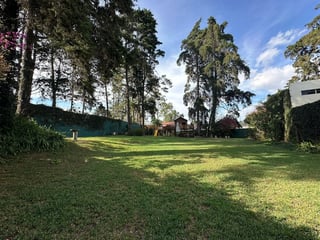 ¡Exclusiva casa en venta con amplio jardín en El Socorro CAES, Km 12.7! - 2