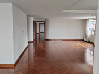 Exclusivo Apartamento en Renta – 321 m² | Zona 14, Ciudad de Guatemala - 2